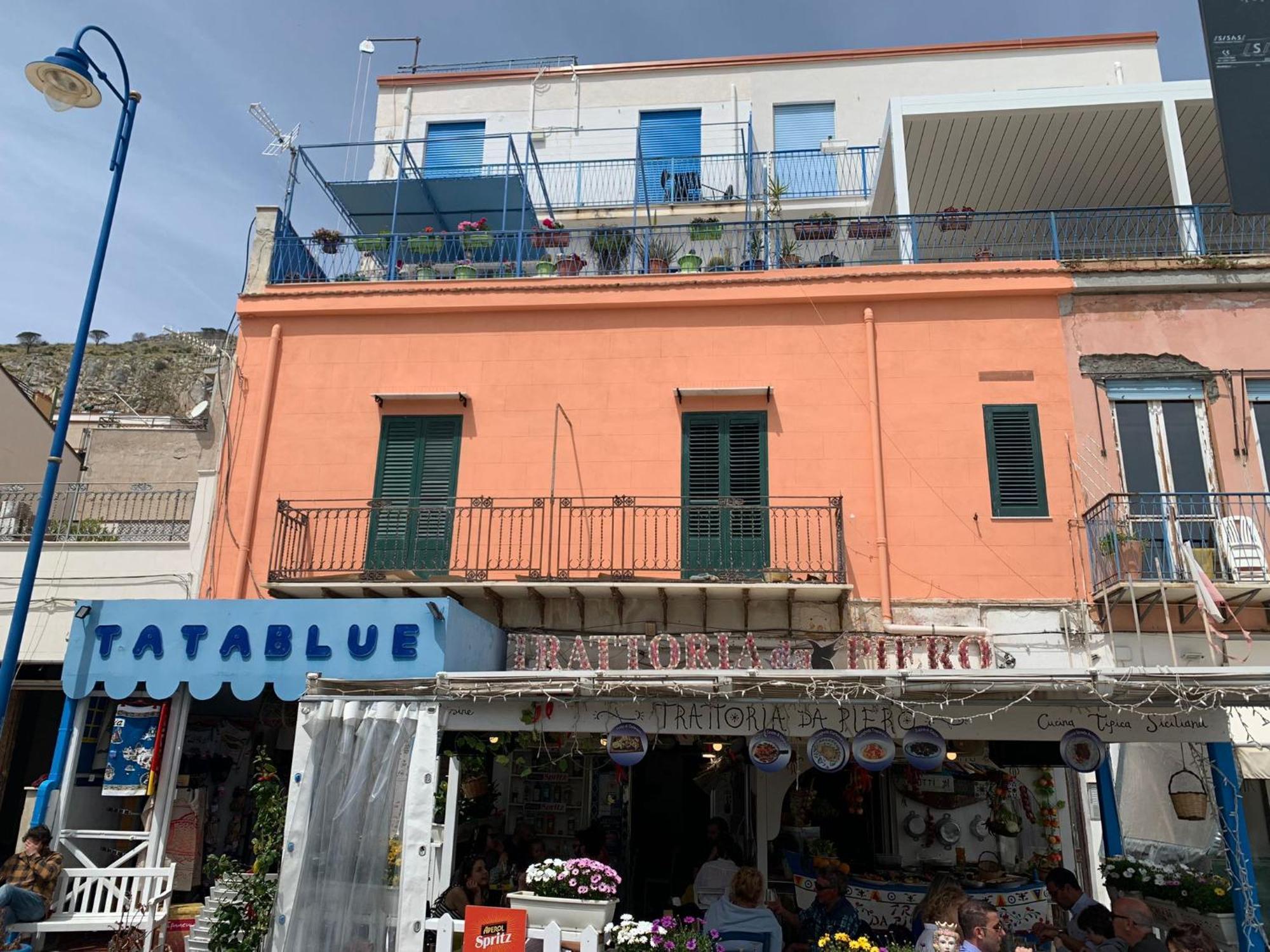 Mondello Holidays 外观 照片